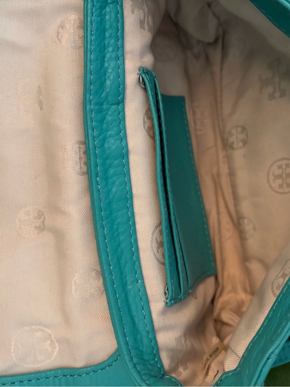 Tory Burch Turquoise Leather Chain Crossbody Bag - Picture 5 of 5